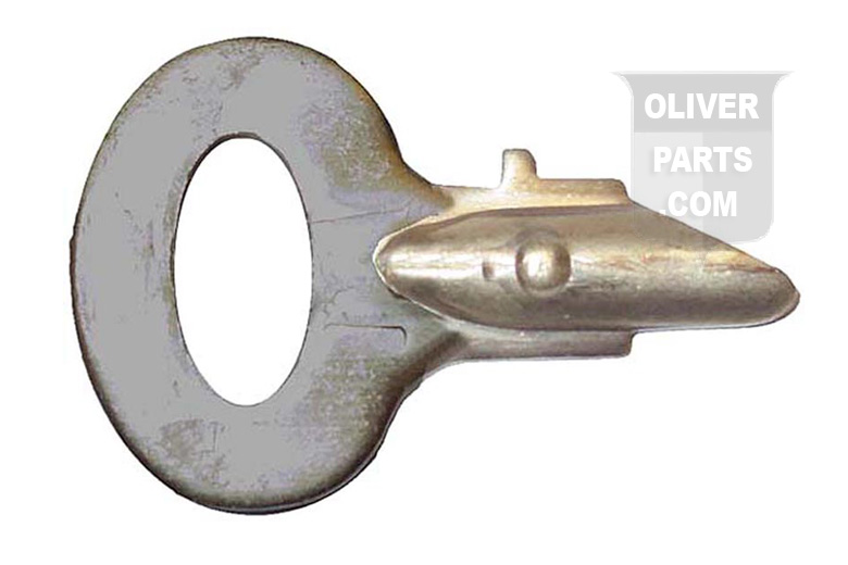 Ignition Key. Fits Most Oliver Tractors: Super 55, 550, 660, 770, 880, 950, 1550, 1555, 1600, 1650, 1655, 1750, 1755, 1800, 1855, 1900, 1950, 1955, 2150, and 2255. White Tractors 100, 140, 160, 2-70, 2-85, 2-88, 2-105, 2-110, 2-135, 2-150, 2-155, 2-180, 4-150, 4-175, 4-180, 4-210, 4-225, and 4-270. All Tractors using Delco Ignition Switches. Replaces Oliver Part# 105678a and 611105a