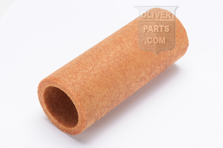 Hydraulic Filter for Later Model Oliver Super55 and 550. Mounts under the seat.